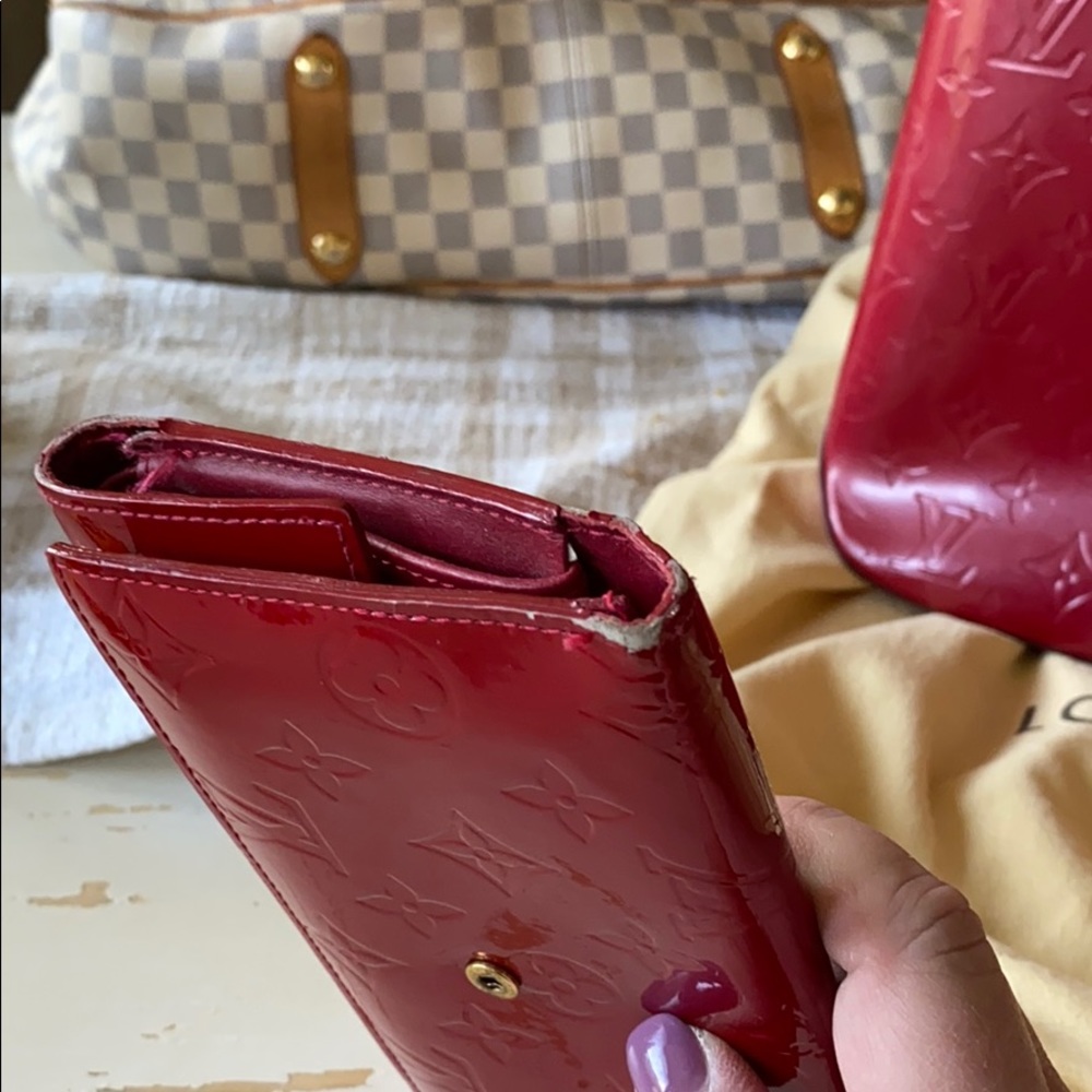 Louis Vuitton Brentwood and Wallet - Picture 13 of 16